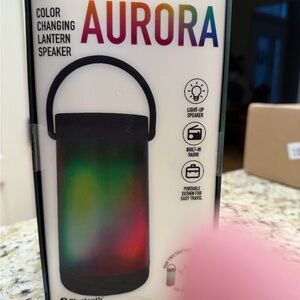 Aurora Color Changing Lantern Speaker - Black